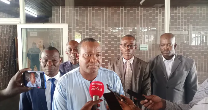 cote-divoire-les-libraires-sinsurgent-contre-la-vente-de-livres-et-fascicules-dans-les-ecoles